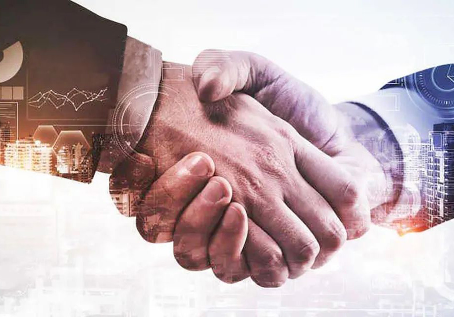 ��˾�c�ڄ�(chu��ng)�����^(q��)�򼯈F(tu��n)�ɹ������(zh��n)�Ժ����f(xi��)�h