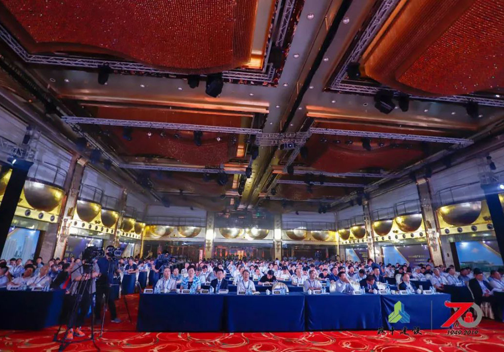 ��Խ�_���ԣ���˾���ۄ� �\�h���lչ���¡���e�У�